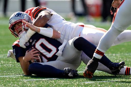 New England Patriots quarterback Drake Maye (10) is sacked by Cleveland Browns defensive end Myles Garrett in the first half of an NFL football game on Sunday, Oct. 26, 2025, in Foxborough, Mass. (AP Photo/Charles Krupa) New England Patriots quarterback Drake Maye (10) is sacked by Cleveland Browns defensive end Myles Garrett in the first half of an NFL football game on Sunday, Oct. 26, 2025, in Foxborough, Mass. (AP Photo/Charles Krupa)