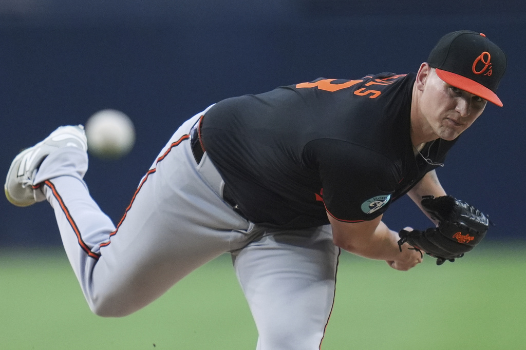 Baltimore Orioles starting pitcher Tyler Wells works against a San Diego Padres batter during the first inning of a baseball game Tuesday, Sept. 2, 2025, in San Diego. (AP Photo/Gregory Bull)