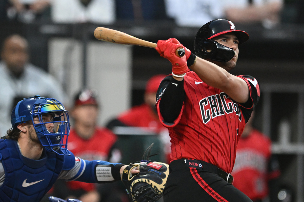 Chicago White Sox's Jacob Gonzalez watches his three-run home during the third inning of a baseball game against the Kansas City Royals in Chicago, Friday, June 26, 2026. (AP Photo/Paul Beaty)