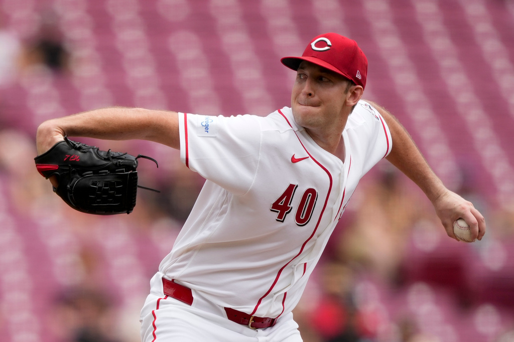 Cincinnati Reds pitcher Nick Lodolo throws during the second inning of a baseball game against the Baltimore Orioles in Cincinnati, Sunday, July 5, 2026. (AP Photo/Carolyn Kaster)