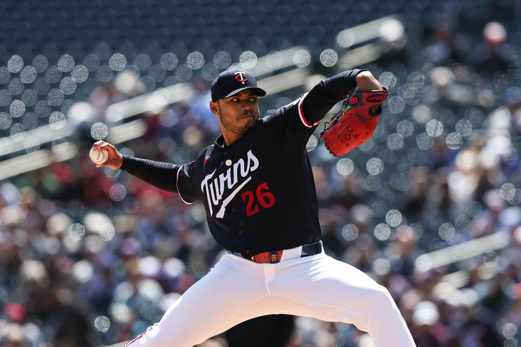 Minnesota Twins pitcher Taj Bradley throws during the first inning of a baseball game against the Seattle Mariners, Wednesday, April 29, 2026, in Minneapolis. (AP Photo/Stacy Bengs)