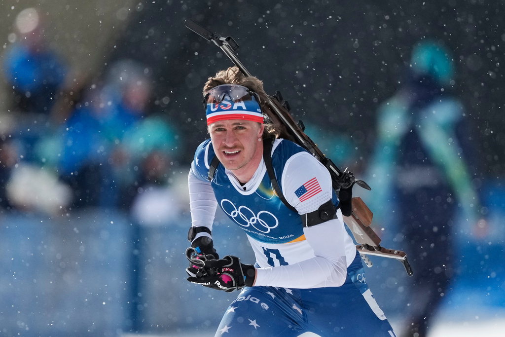 Campbell Wright, of the United States, competes in the men's 15-kilometer mass start biathlon race at the 2026 Winter Olympics in Anterselva, Italy, Friday, Feb. 20, 2026. (AP Photo/Mosa'ab Elshamy)