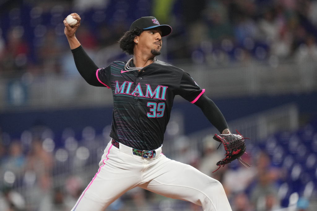Miami Marlins pitcher Eury Pérez (39) throws against the Philadelphia Phillies during the first inning of a baseball game, Friday, May 1, 2026, in Miami. (AP Photo/Jim Rassol)