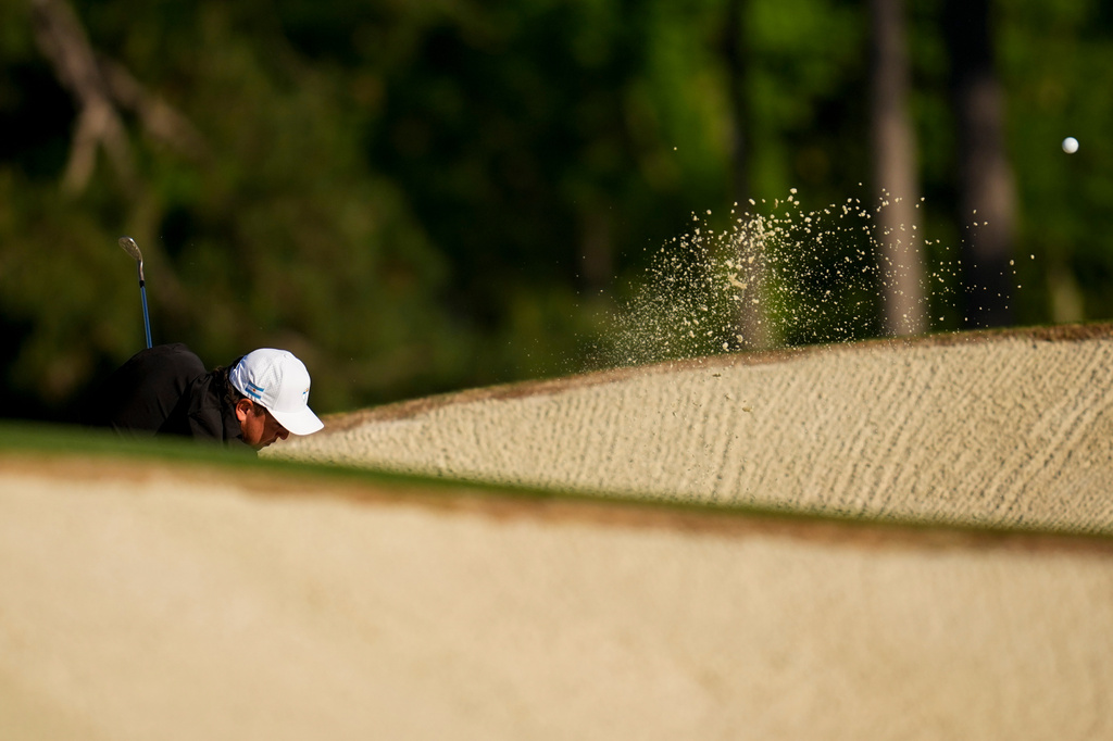 Mateo Pulcini, of Argentina, hits from the bunker on the third hole during the second round of the Masters golf tournament at the Augusta National Golf Club, Friday, April 10, 2026, in Augusta, Ga. (AP Photo/Ashley Landis)