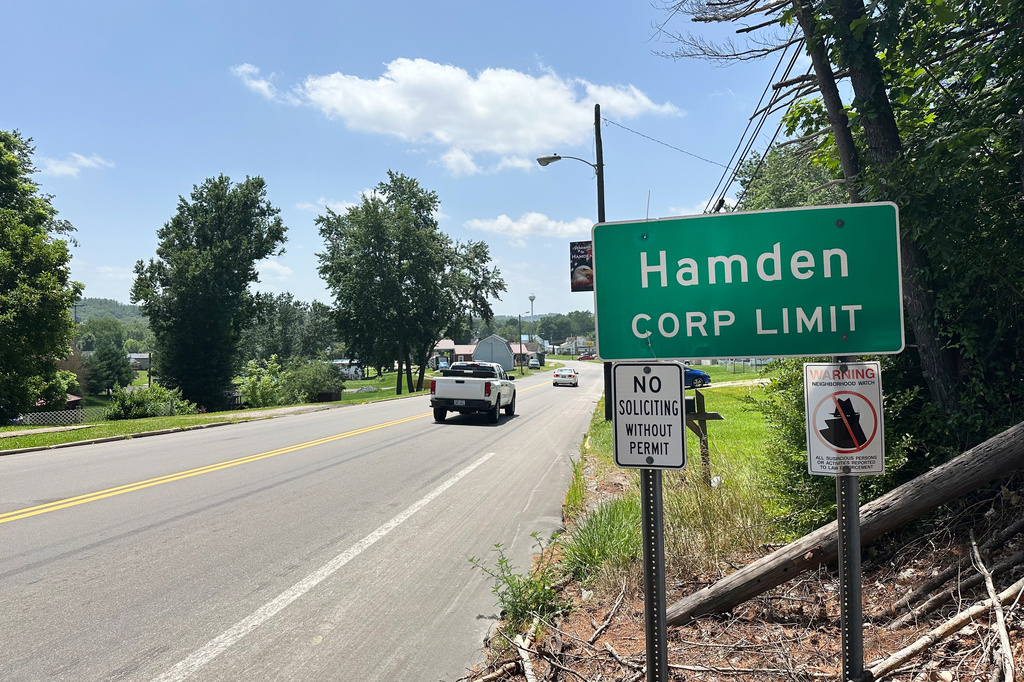 A sign marks the city's limits Wednesday, July 1, 2026 in Hamden, Ohio. (AP Photo/Julie Carr Smyth)