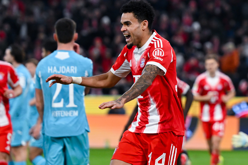 Bayern Munich's Luis Diaz celebrates scoring during the Bundesliga soccer match between Bayern Munich and TSG 1899 Hoffenheim in Munich, Germany, Sunday Feb. 8, 2026. (Sven Hoppe/dpa via AP)
