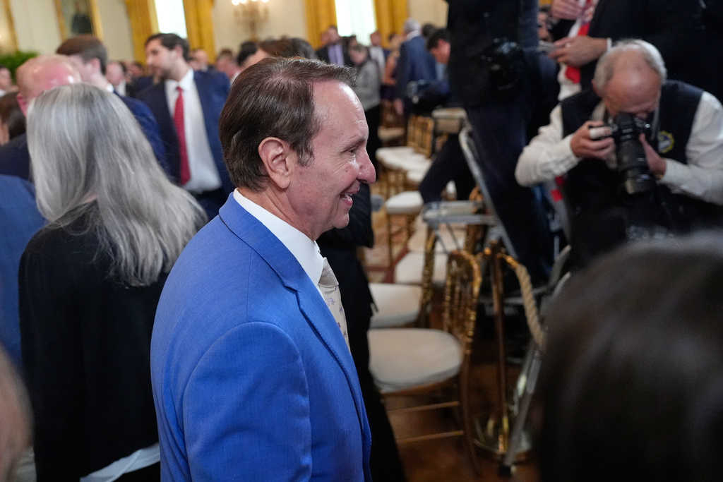 Louisiana Gov. Jeff Landry departs after an event to welcome the 2025 LSU and LSU-Shreveport national champion baseball teams in the East Room of the White House, Monday, Oct. 20, 2025, in Washington. (AP Photo/Alex Brandon)