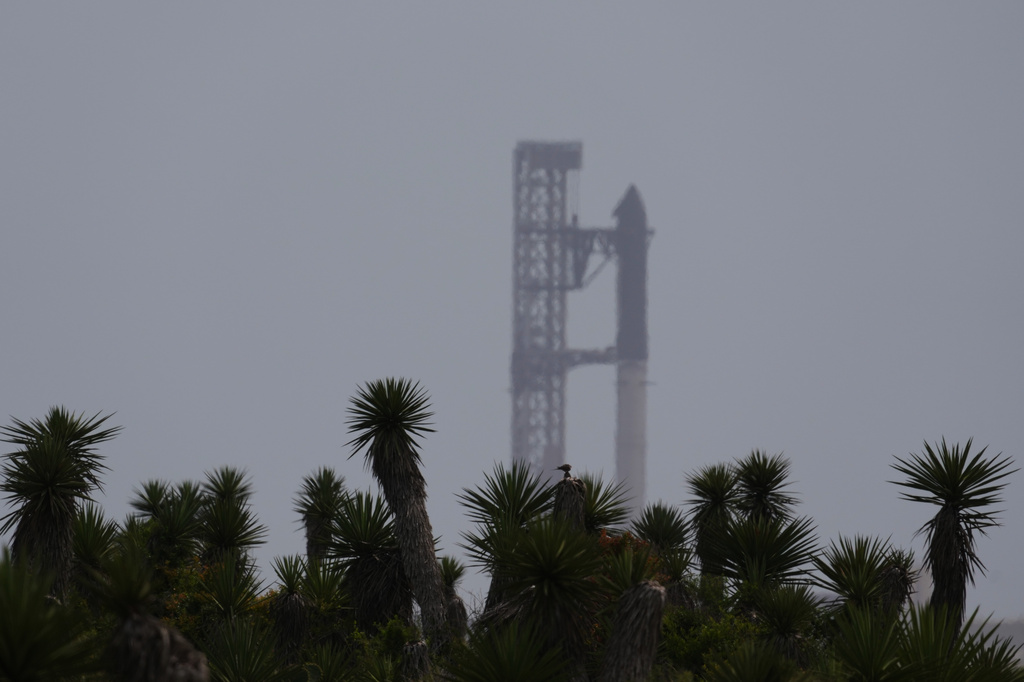 SpaceX's mega rocket Starship stands ready but was aborted before liftoff, in Starbase, Texas, Thursday, July 16, 2026. (AP Photo/Eric Gay)