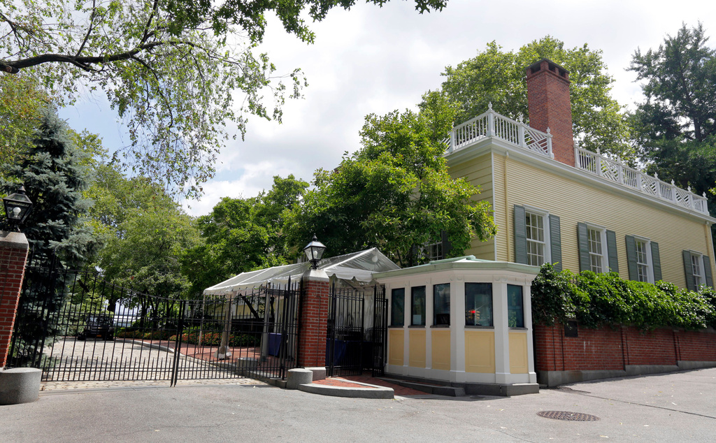 FILE - In this July 28, 2014 file photo, a wrought iron gate secures the entrance to Gracie Mansion, on the Upper East Side in New York on Monday, July 28, 2014. (AP Photo/Richard Drew, File)