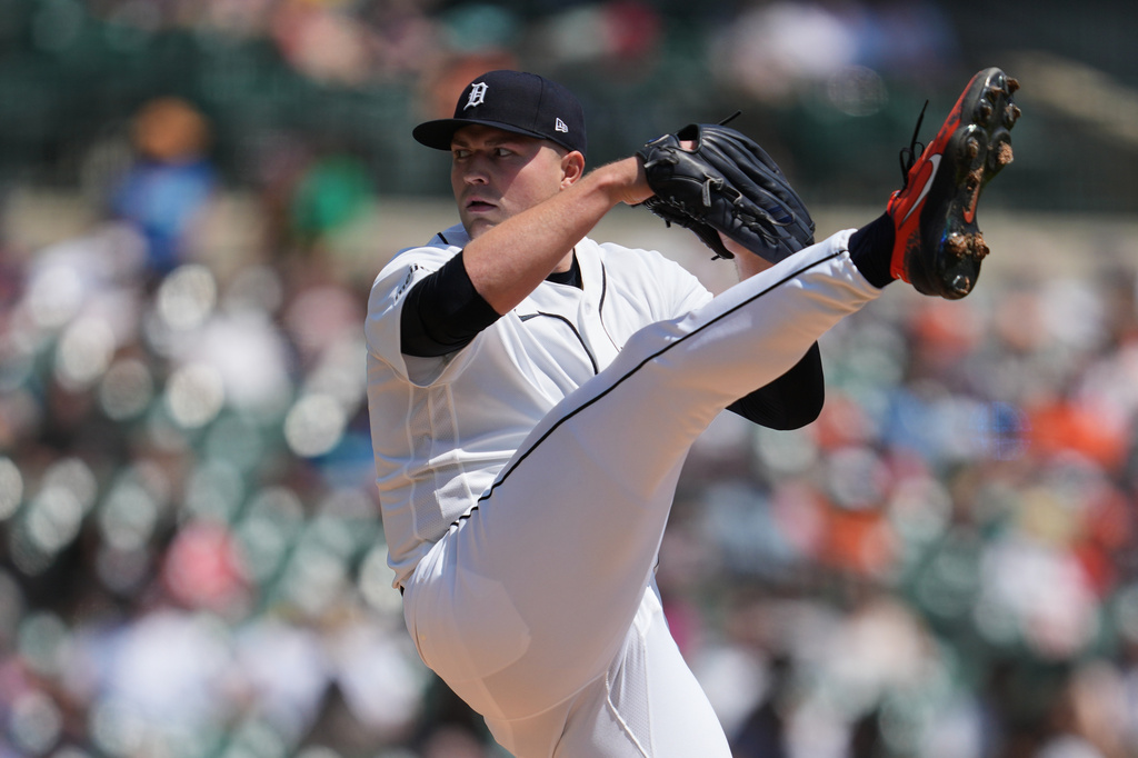 Detroit Tigers pitcher Tarik Skubal throws against the Milwaukee Brewers during the fourth inning of a baseball game Thursday, April 23, 2026, in Detroit. (AP Photo/Paul Sancya)