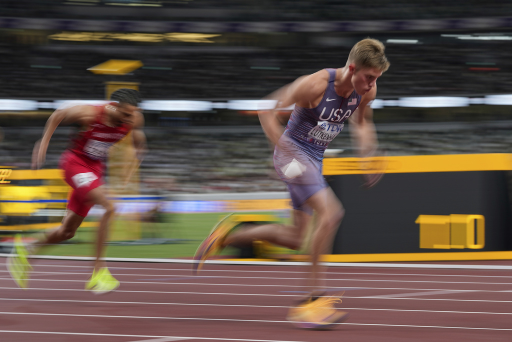 United States' Cooper Lutkenhaus starts a men's 800 meters heat at the World Athletics Championships in Tokyo, Tuesday, Sept. 16, 2025. (AP Photo/Petr David Josek)
