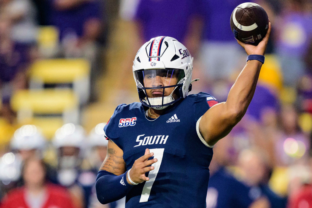 FILE - South Alabama quarterback Gio Lopez (7) throws during an NCAA football game against LSU on Sept. 28, 2024, in Baton Rouge, La. (AP Photo/Matthew Hinton, File)