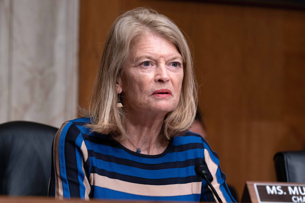 Sen. Lisa Murkowski, R-Alaska, Chairman of the Senate Committee on Indian Affairs speaks at the oversight hearings to examine Federal policies governing Indian water rights settlements, including S.953, to provide for the settlement of the water rights claims of the Navajo Nation, the Hopi Tribe, and the San Juan Southern Paiute Tribe on Capitol Hill, Wednesday, March 11, 2026, in Washington, (AP Photo/Jose Luis Magana)