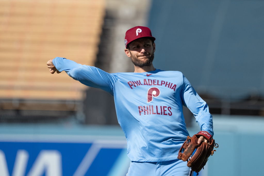 Philadelphia Phillies' Trea Turner works out during practice Tuesday, Oct. 7, 2025, in Los Angeles, the day before Game 3 of baseball's National League Division Series against the Los Angeles Dodgers. (AP Photo/Jae C. Hong)