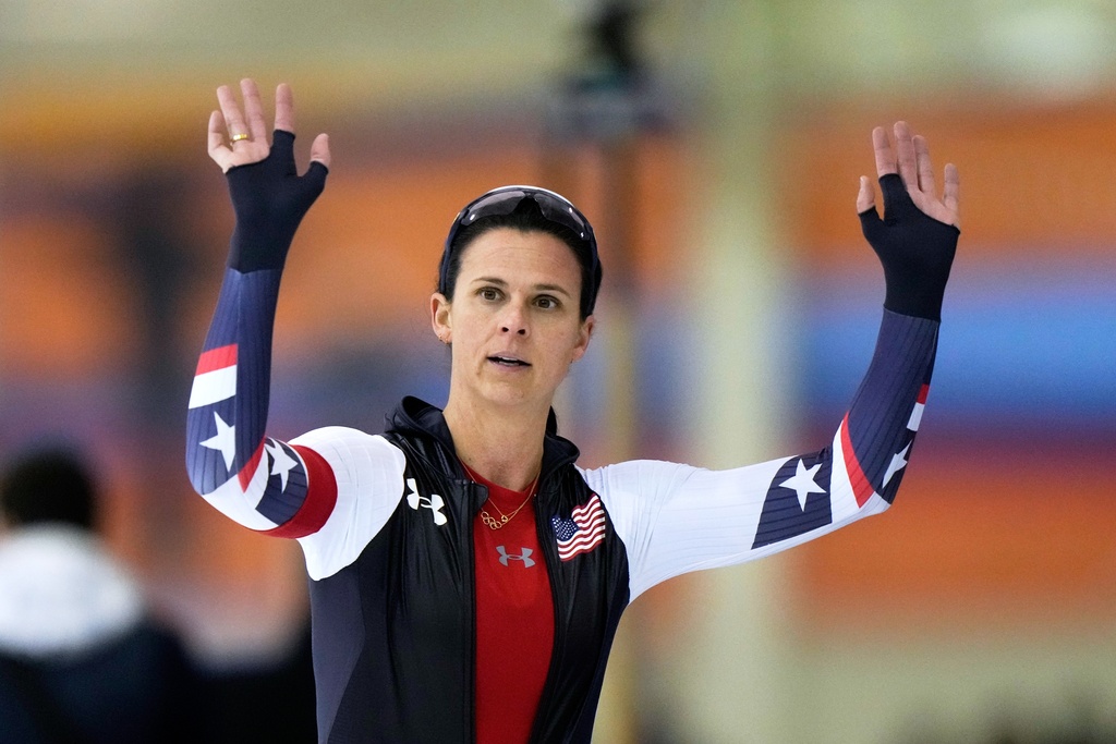 Brittany Bowe reacts after competing in the women's 1500 meters at the U.S. Olympic trials for long track speed skating at the Pettit National Ice Center Sunday, Jan. 4, 2026 in Milwaukee. (AP Photo/Morry Gash)