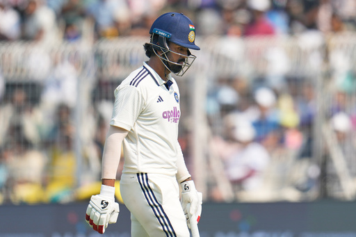India in trouble at 10-2 chasing 124 as Gill hospitalized in 1st test ...
