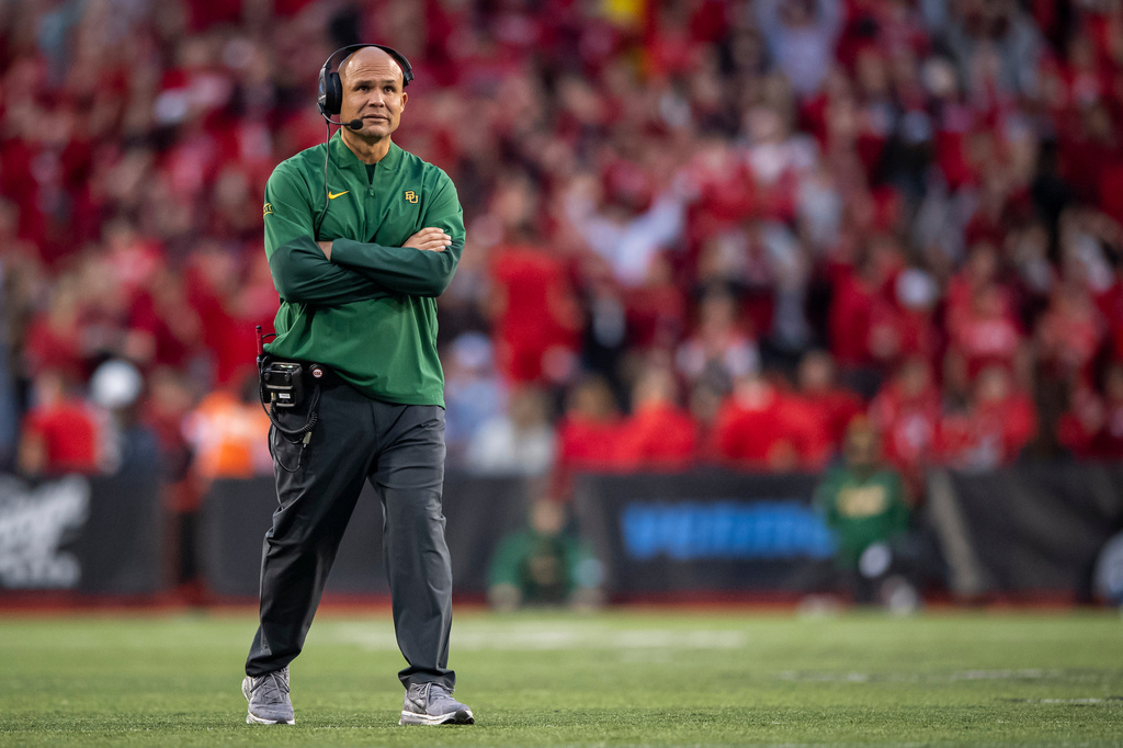 FILE - Baylor head coach Dave Aranda walks on the field during a timeout during the third quarter of an NCAA college football game against Cincinnati, Oct. 25, 2025, in Cincinnati. (AP Photo/Tanner Pearson, File)