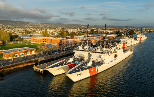 Ships dock at Coast Guard Base Alameda on Wednesday, Oct. 22, 2025, in Alameda, Calif. (AP Photo/Noah Berger) Ships dock at Coast Guard Base Alameda on Wednesday, Oct. 22, 2025, in Alameda, Calif. (AP Photo/Noah Berger)