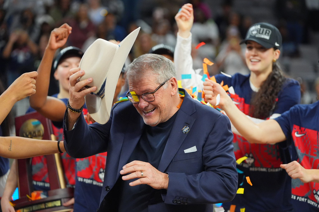UConn head coach Geno Auriemma reacts after his team defeated Notre Dame in the Elite Eight of the NCAA college basketball tournament, Sunday, March 29, 2026, in Fort Worth, Texas. (AP Photo/LM Otero)