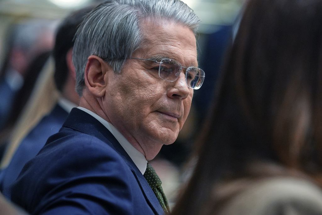 Treasury Secretary Scott Bessent listens during a cabinet meeting at the White House, Thursday, Jan. 29, 2026, in Washington. (AP Photo/Evan Vucci)
