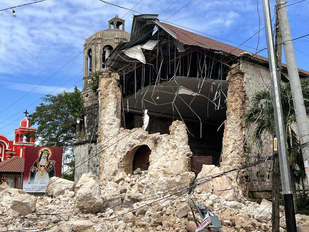 This photo shows the damages outside the Archdiocesan Shrine of Santa Rosa de Lima in Daanbantayan, Cebu, Philippines Wednesday, Oct. 1, 2025, after an offshore earthquakeon late Tuesday. (AP Photo)