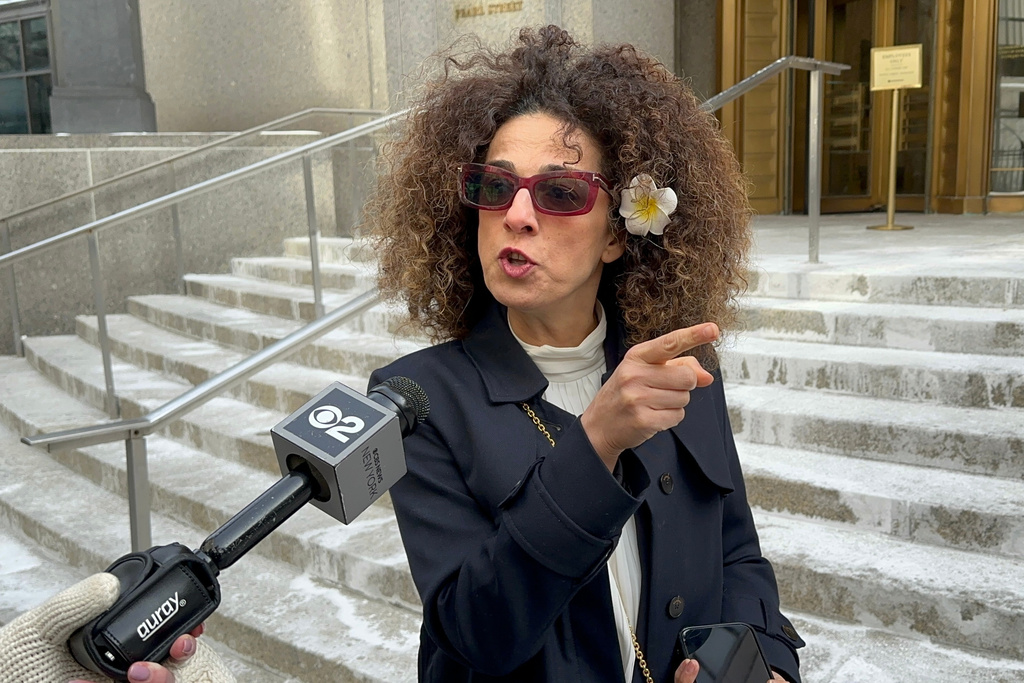 Iranian-American journalist Masih Alinejad speaks outside Manhattan federal court after the sentencing of a man who admitted to agreeing to try to kill her on behalf of the Iranian government Wednesday, Jan. 28, 2026, in New York. (AP Photo/Larry Neumeister)