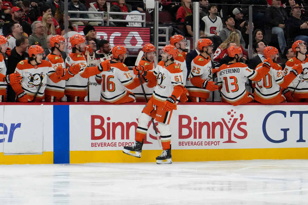 Anaheim Ducks left wing Cutter Gauthier (61) celebrates his goal against the Chicago Blackhawks during the first period of an NHL hockey game Sunday, Nov. 30, 2025, in Chicago. (AP Photo/David Banks)