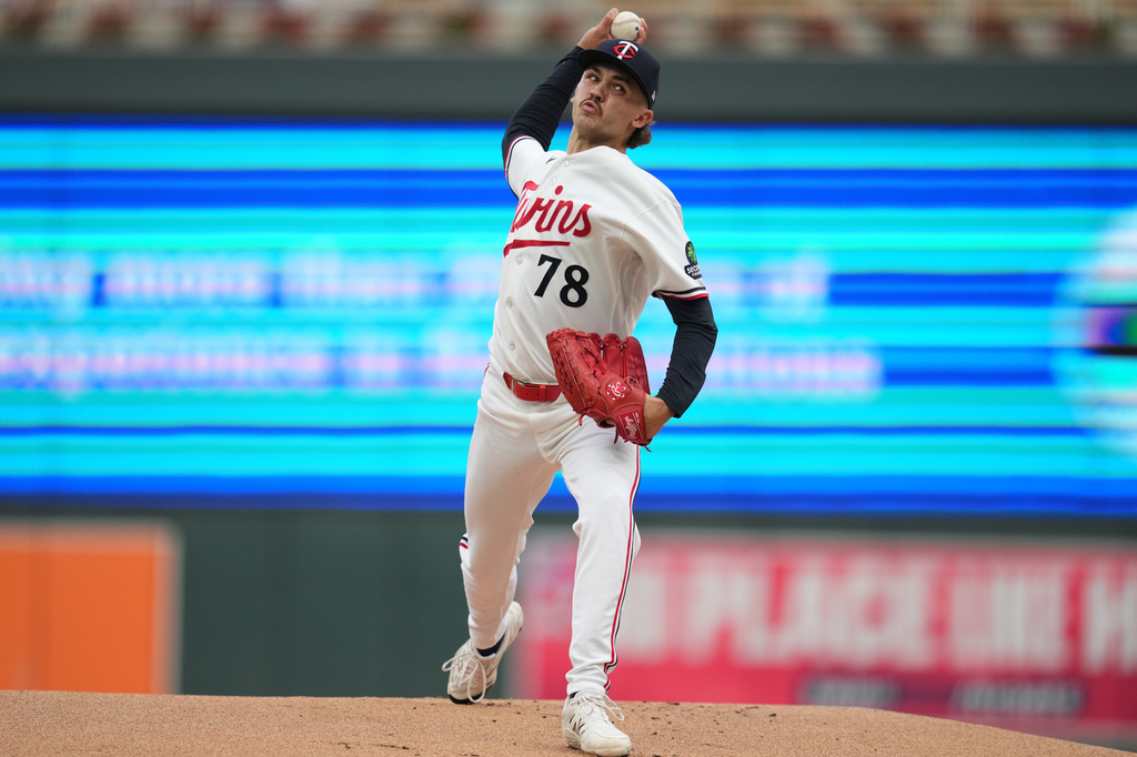 Minnesota Twins starting pitcher Andrew Morris delivers during the first inning of a baseball game against the Kansas City Royals, Thursday, June 4, 2026, in Minneapolis. (AP Photo/Abbie Parr)