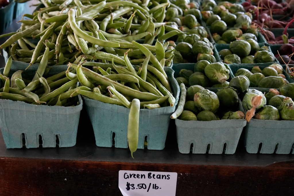 Produce, which is covered by the USDA Supplemental Nutrition Assistance Program (SNAP), is displayed for sale at a farmers market Friday, Oct. 31, 2025, in Nashville, Tenn. (AP Photo/George Walker IV)