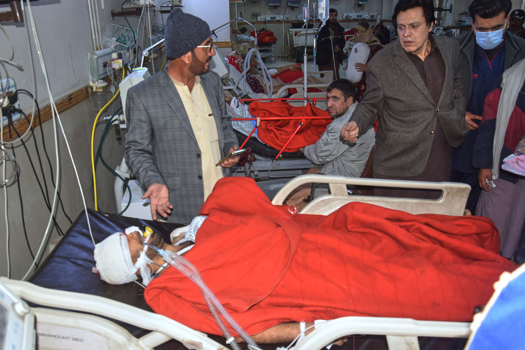 Injured victims of militants attack are treated at an hospital in Quetta, Pakistan, Saturday, Jan. 31, 2026. (AP Photo/Arshad Butt)