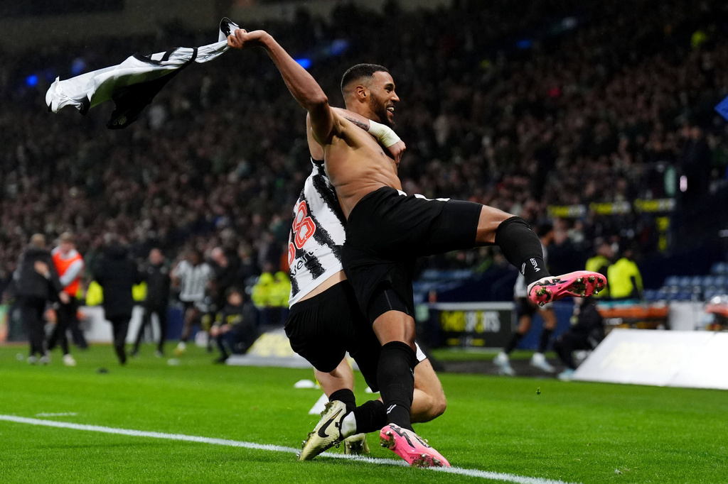 St Mirren's Jonah Ayunga celebrates after scoring his side's third goal, during the Scottish Premier Sports Cup final, in Glasgow, Scotland, Sunday, Dec. 14, 2025. (Andrew Milligan/PA via AP)