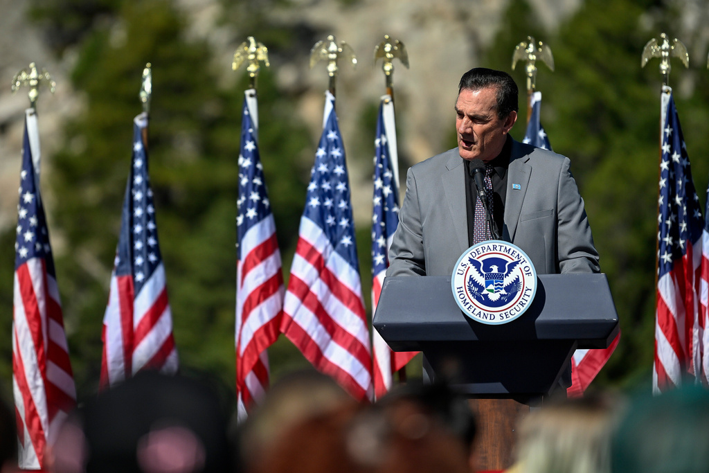 FILE - South Dakota Governor Larry Rhoden gives remarks during a naturalization ceremony at Mount Rushmore National Memorial, Oct. 2, 2025, in Keystone, S.D. (AP Photo/Matt Gade, File)