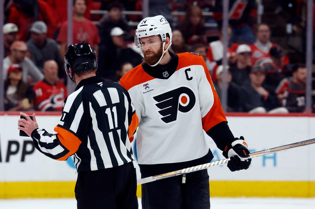 Tocchet looks for Flyers to 'figure it out quickly' entering Game 2 against Hurricanes