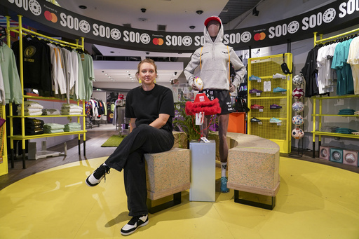 Laura Youngson, CEO of IDA Sports, poses for photographs at a store in Regent Street, in London, Thursday, Sept. 18, 2025. (AP Photo/Alberto Pezzali) Laura Youngson, CEO of IDA Sports, poses for photographs at a store in Regent Street, in London, Thursday, Sept. 18, 2025. (AP Photo/Alberto Pezzali)