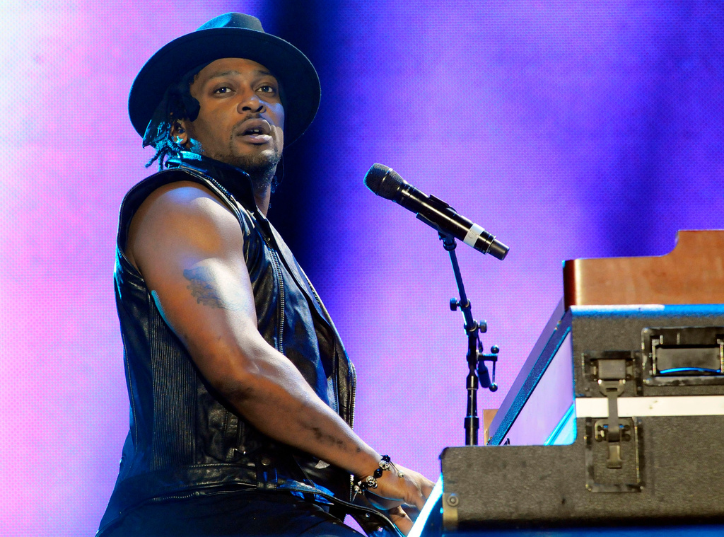 FILE - This July 6, 2012 file photo D'Angelo performs at the Essence Music Festival in New Orleans. (Photo by Cheryl Gerber/Invision/AP, File)