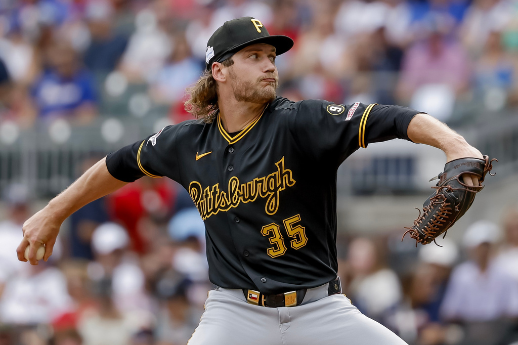 Pittsburgh Pirates pitcher Braxton Ashcraft delivers to an Atlanta Braves batter during the first inning of a baseball game, Saturday, June 6, 2026, in Atlanta. (AP Photo/Erik S. Lesser)