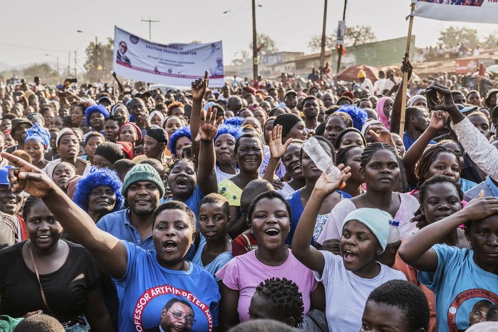 Democratic Progressive Party (DPP) supporters cheer at a campaign rally in Zomba, Malawi, Wednesday, Sept. 10, 2025. (AP Photo/Thoko Chikondi)
