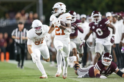 Texas wide receiver Ryan Niblett (21) runs a punt return for a touchdown against Mississippi State during the second half of an NCAA college football game in Starkville, Miss., Saturday, Oct. 25, 2025. (AP Photo/James Pugh) Texas wide receiver Ryan Niblett (21) runs a punt return for a touchdown against Mississippi State during the second half of an NCAA college football game in Starkville, Miss., Saturday, Oct. 25, 2025. (AP Photo/James Pugh)
