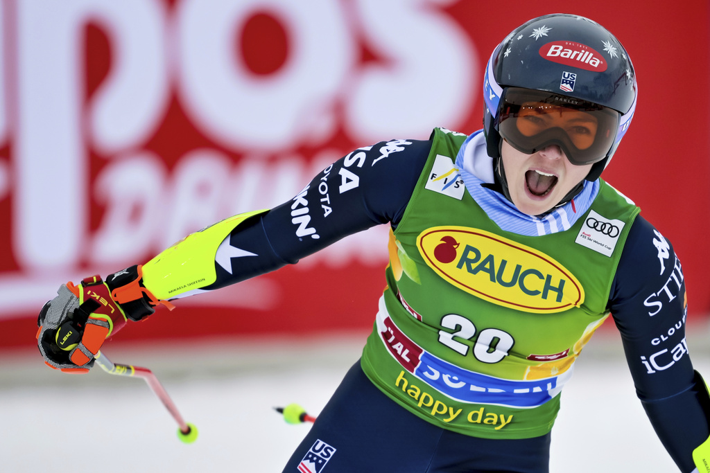 United States' Mikaela Shiffrin celebrates at the finish area of an alpine ski, women’s World Cup giant slalom, in Soelden, Austria, Saturday, Oct. 25, 2025. Gian Ehrenzeller/Keystone via AP)