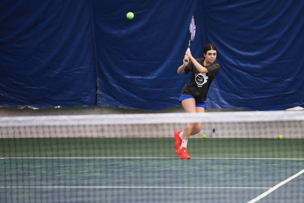 Mariia Vainshtein participates in drills during tennis practice at the Cary Leeds Center for Tennis and Learning in the Bronx borough of New York, Saturday, Jan. 31, 2026. (AP Photo/Heather Khalifa)