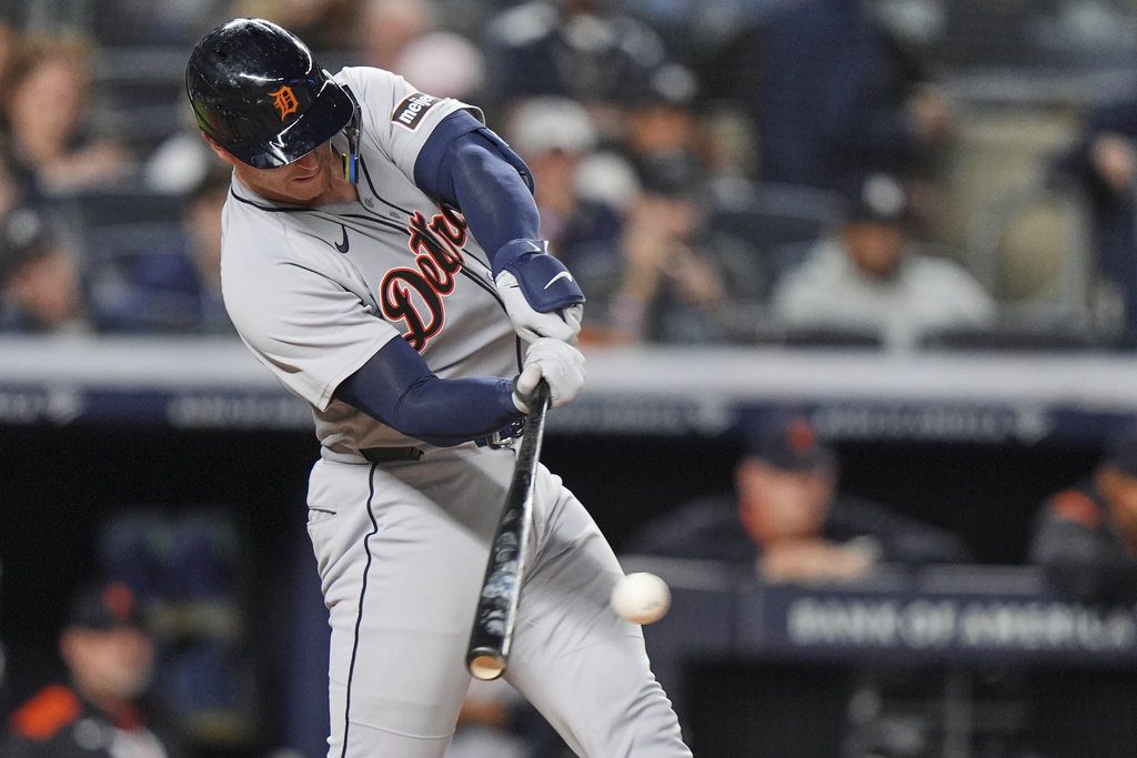 Detroit Tigers' Dillon Dingler hits a single during the fifth inning of a baseball game against the New York Yankees Wednesday, Sept. 10, 2025, in New York. (AP Photo/Frank Franklin II)