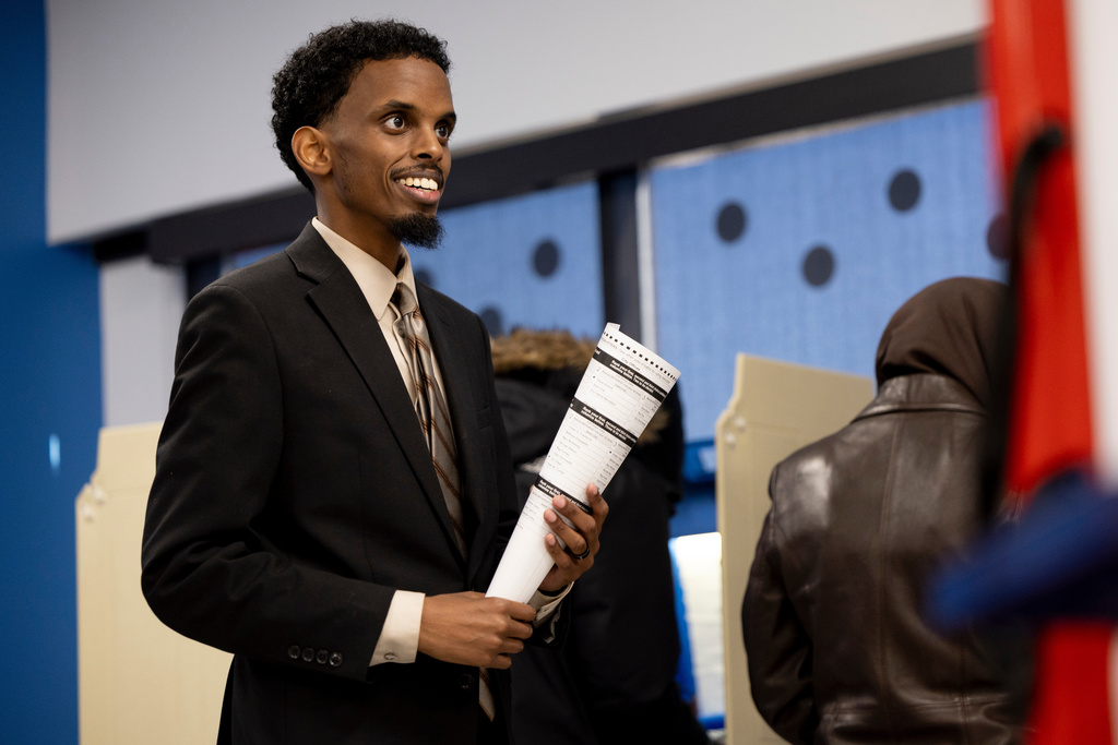 State Sen. Omar Fateh, DFL-Minneapolis, who is running for Minneapolis mayor, votes at Minneapolis Elections and Voter Services ahead of Election Day, Monday, Nov. 3, 2025, in Minneapolis. (Ellen Schmidt/MinnPost via AP)