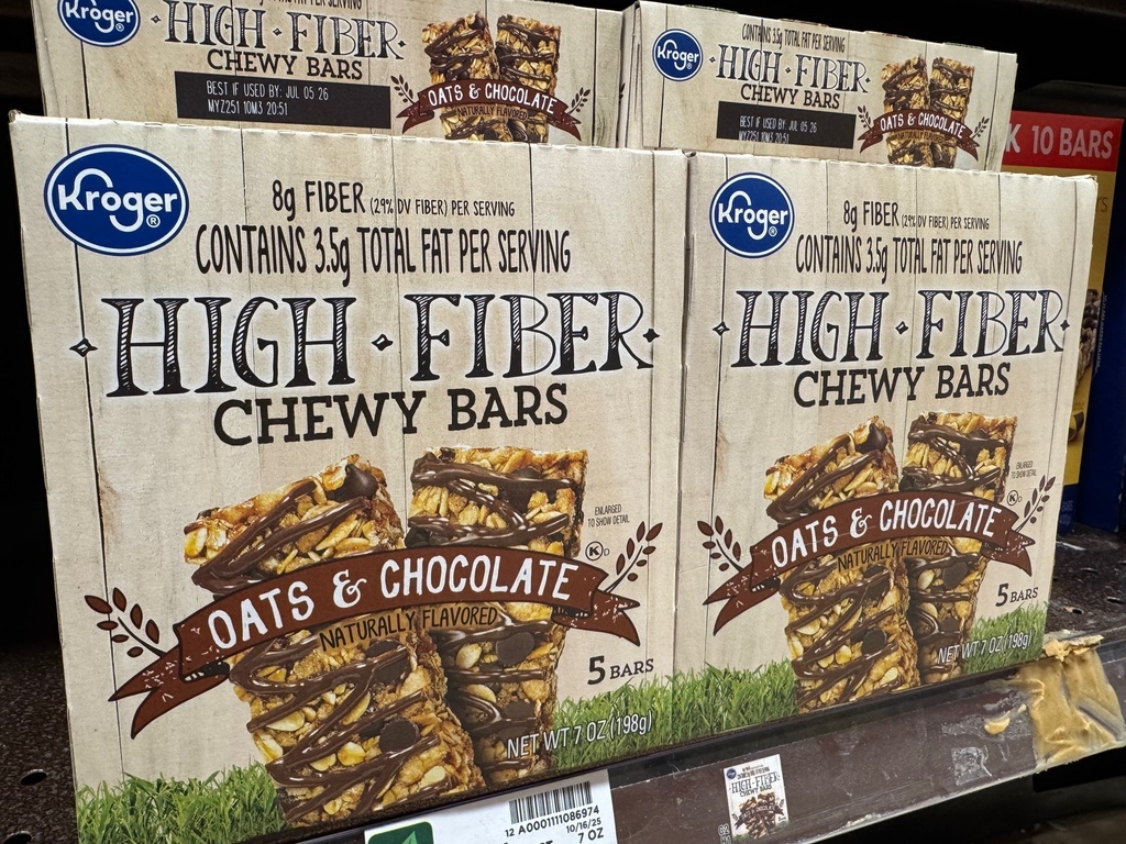 Cereal bars promoting fiber sit on a shelf at a Kroger grocery store, in Ann Arbor, Mich., Tuesday, Nov. 18, 2025. (AP Photo/Dee-Ann Durbin)