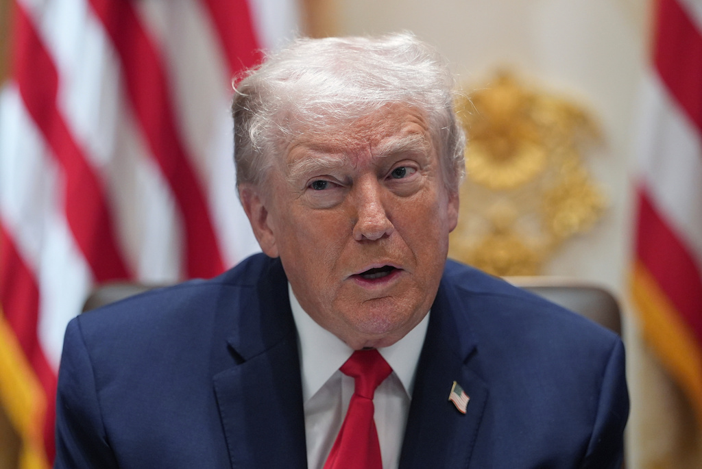 President Donald Trump speaks during a cabinet meeting at the White House, Thursday, Jan. 29, 2026, in Washington. (AP Photo/Evan Vucci)