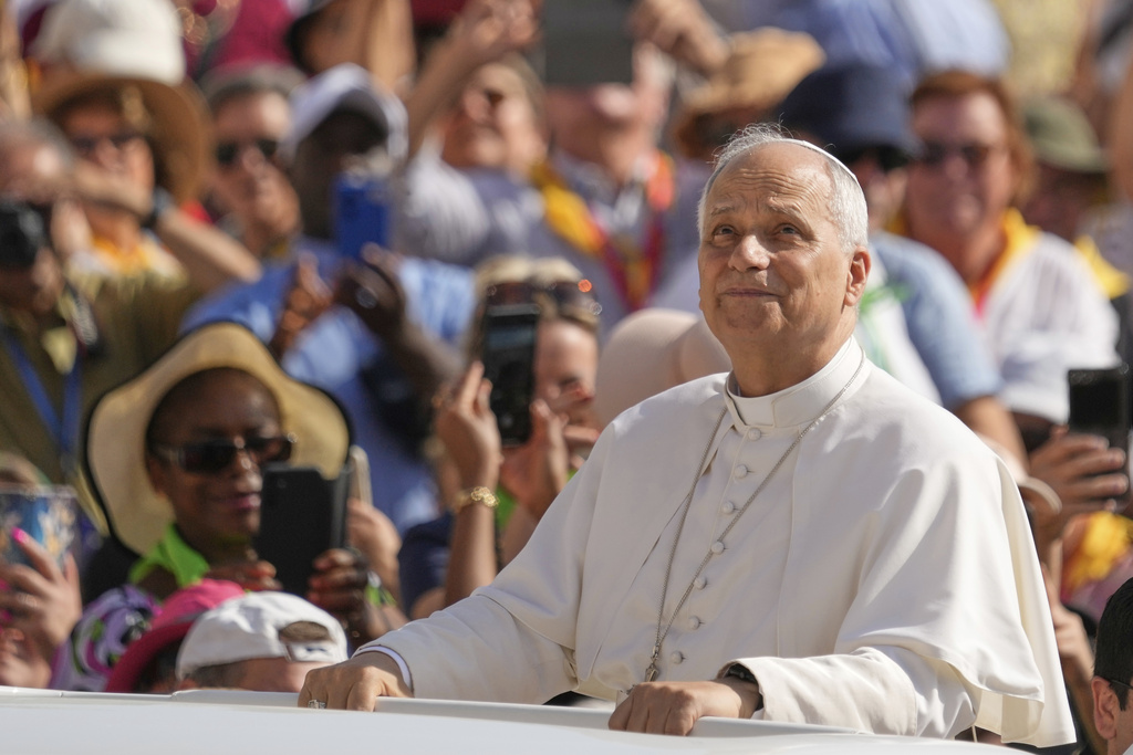 Pope Leo XIV arrives in St. Peter's Square on the occasion of the weekly general audience at the Vatican, Wednesday, Sept. 17, 2025. (AP Photo/Gregorio Borgia)