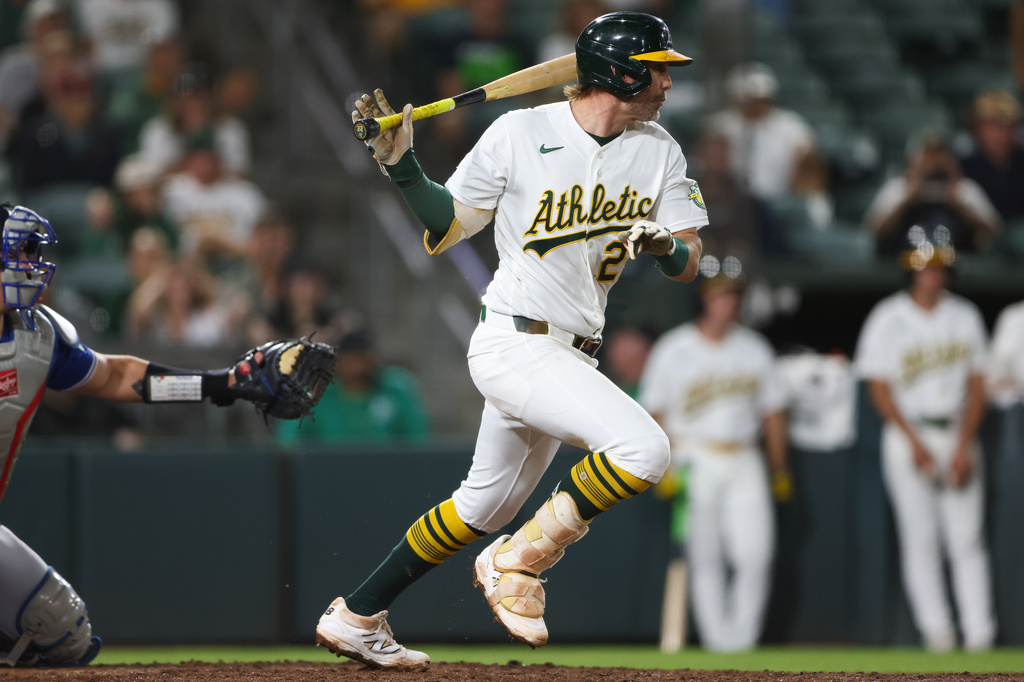 Athletics' Jeff McNeil hits a walk off RBI single during the ninth inning of a baseball game against the Toronto Blue Jays Monday, Sept. 7, 2026, in West Sacramento, Calif. (AP Photo/Scott Marshall)