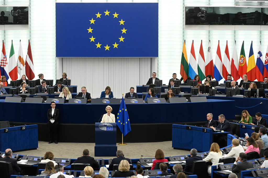 European Commission President Ursula von der Leyen delivers a speech with Canada's Prime Minister Mark Carney, right, at the annual State of the European Union at the European Parliament in Strasbourg, eastern France, Wednesday, Sept 16, 2026. (AP Photo/Pascal Bastien)