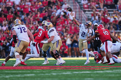 Washington quarterback Demond Williams Jr. (2) throws against Maryland during the first half of an NCAA college football game, Saturday, Oct. 4, 2025, in College Park, Md. (AP Photo/Stephanie Scarbrough) Washington quarterback Demond Williams Jr. (2) throws against Maryland during the first half of an NCAA college football game, Saturday, Oct. 4, 2025, in College Park, Md. (AP Photo/Stephanie Scarbrough)