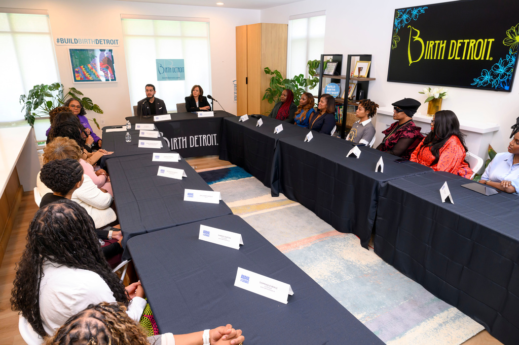 Senatorial candidate Dr. Abdul El-Sayed, left, and former Vice President Kamala Harris participate in a roundtable discussion about reproductive health at Birth Detroit, in Detroit, Tuesday, Sept. 22, 2026. (David Guralnick/Detroit News via AP, Pool)