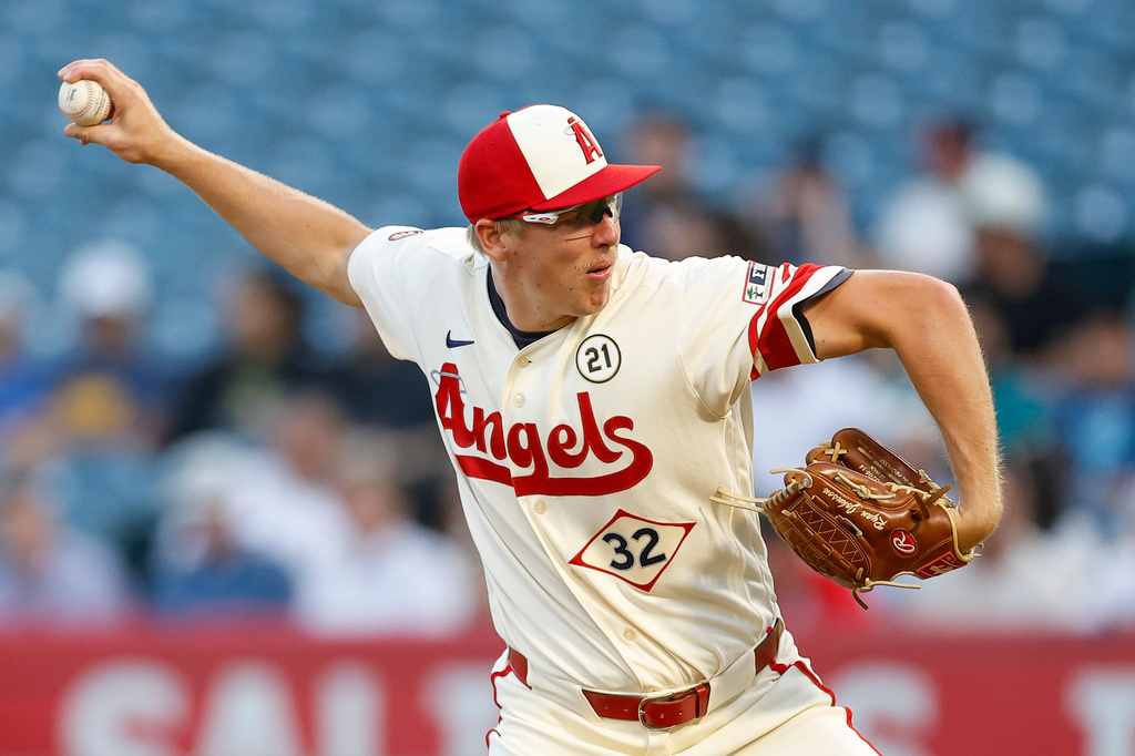 Los Angeles Angels starting pitcher Ryan Johnson throws during the first inning of a baseball game against the Seattle Mariners, Tuesday, Sept. 15, 2026, in Anaheim, Calif. (AP Photo/Caroline Brehman)